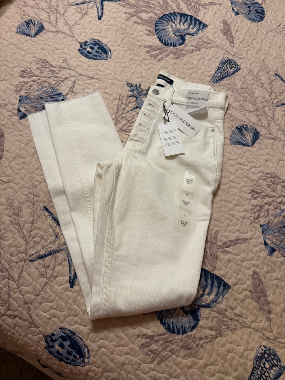 Calvin Klein White High Rise Skinny 26 Women's Jeans NWT